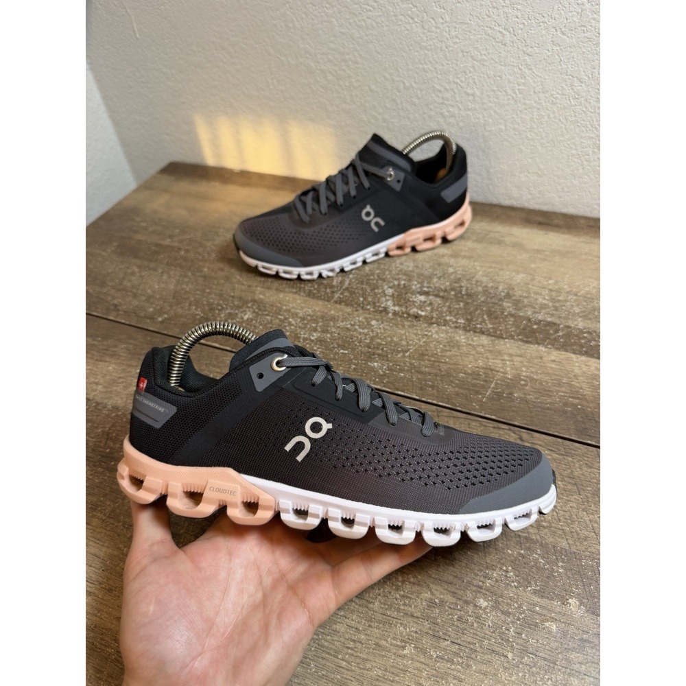 On Running Cloudflow Charcoal Rose Pink Sneakers 35.99234 Womens 7.5 Shoes